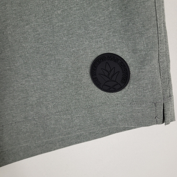 Chubbies The Two Tones 5.5" Gym Swim 2.0 Men's Shorts Size Extra Large XL NWT - Picture 3 of 8